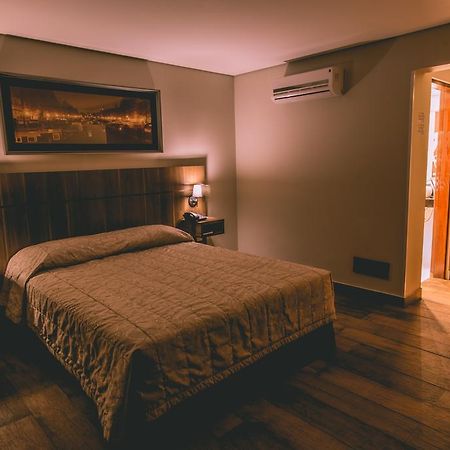 Padom Business Hotel Bragança Paulista Habitación foto