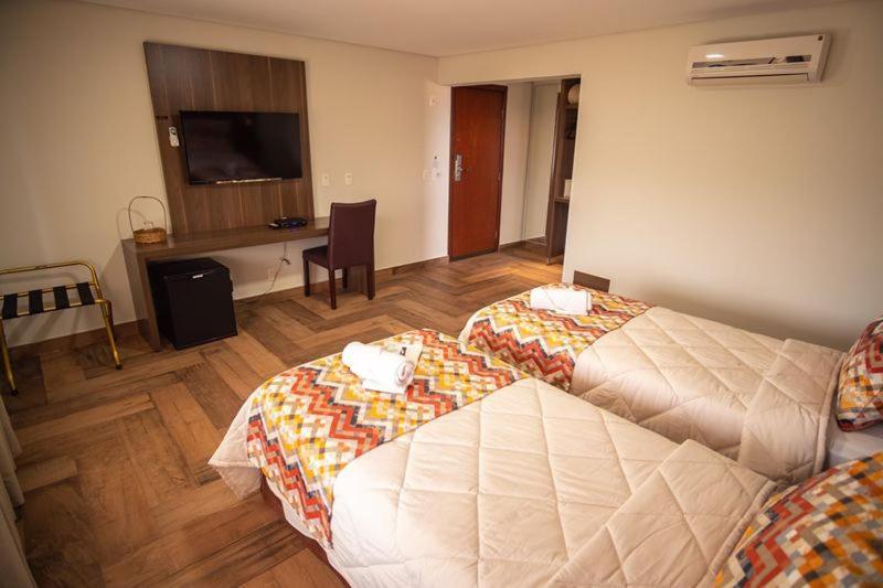 Padom Business Hotel Bragança Paulista Exterior foto