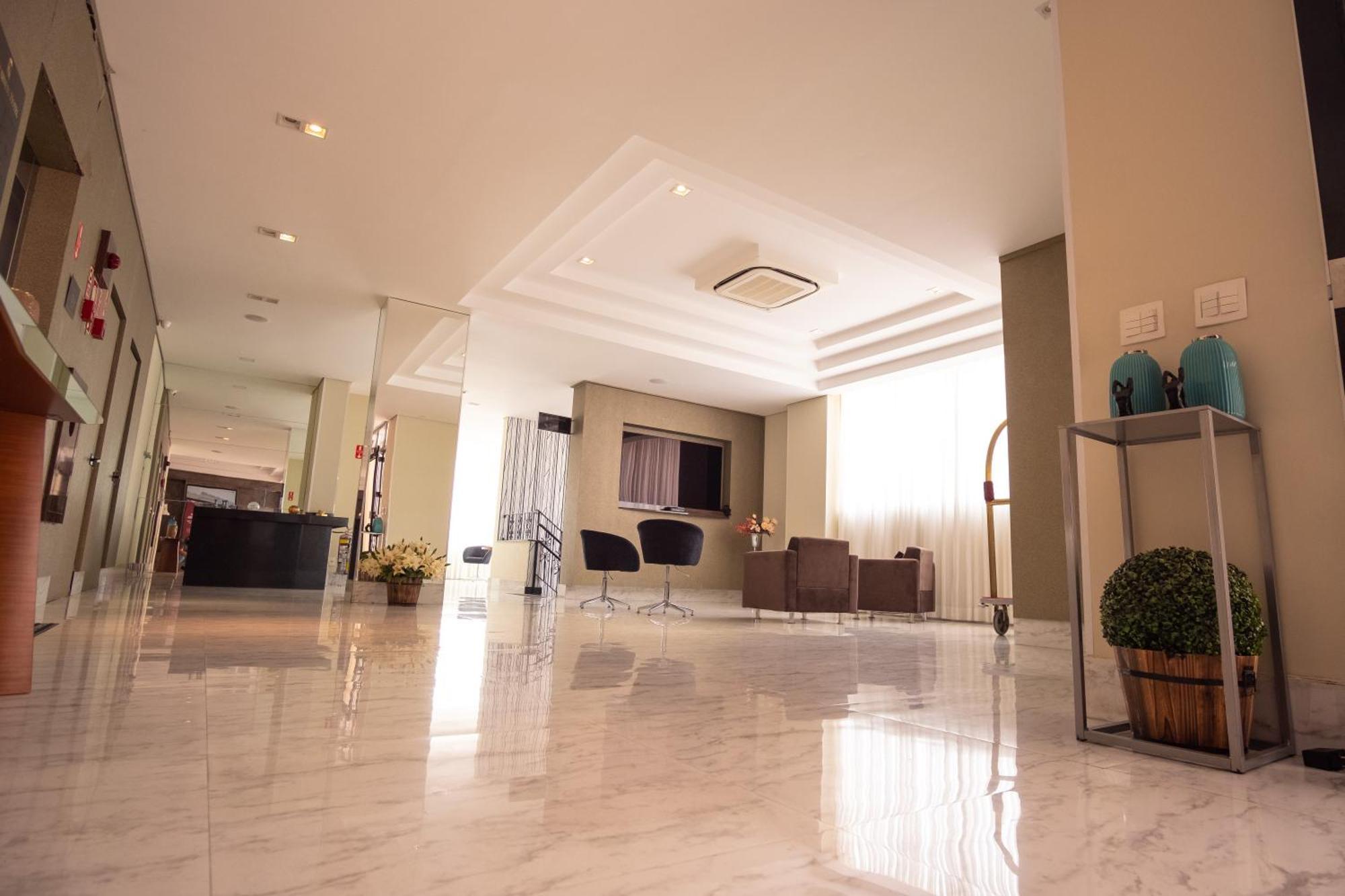 Padom Business Hotel Bragança Paulista Exterior foto